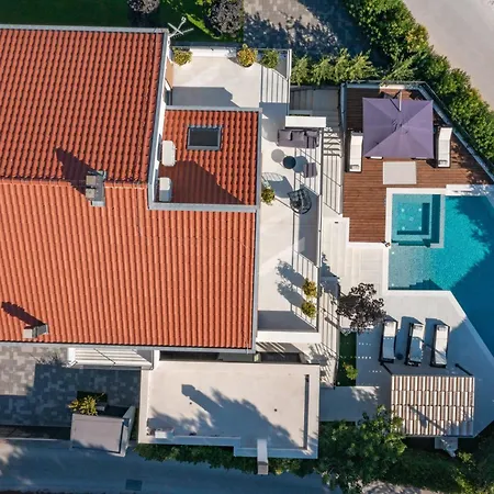 Bonavia Zadarvillas 别墅 *