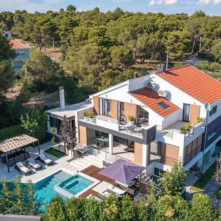 Bonavia Zadarvillas 别墅