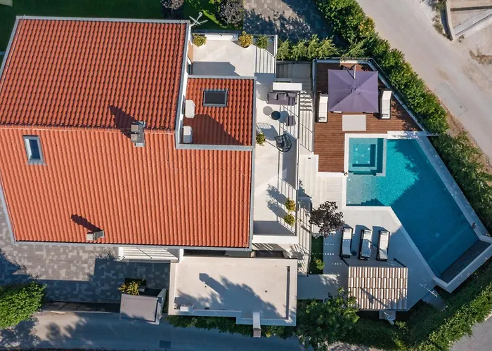 Bonavia Zadarvillas 别墅 *