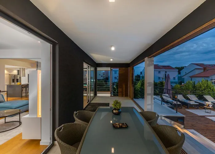 Bonavia Zadarvillas * 扎达尔